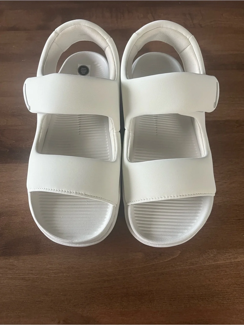 Nike Women’s Light Bone Calm Sandals - Picture 4 of 6